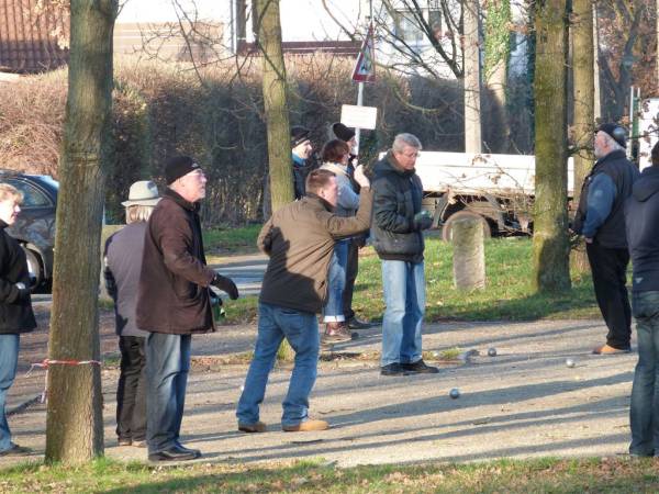 files/angebote/Boule-Treff/Silvester4.jpg files/angebote/Boule-Treff/Silvester4.jpg