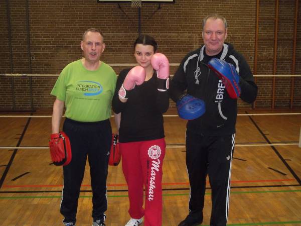 files/angebote/Boxen/Sabah_mit_Trainer.jpg files/angebote/Boxen/Sabah_mit_Trainer.jpg