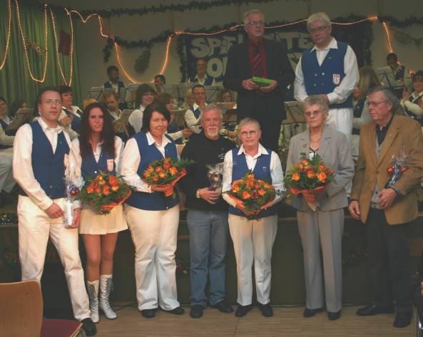 files/angebote/spielleute/AbschlusskonzertEhrungen09.jpg files/angebote/spielleute/AbschlusskonzertEhrungen09.jpg